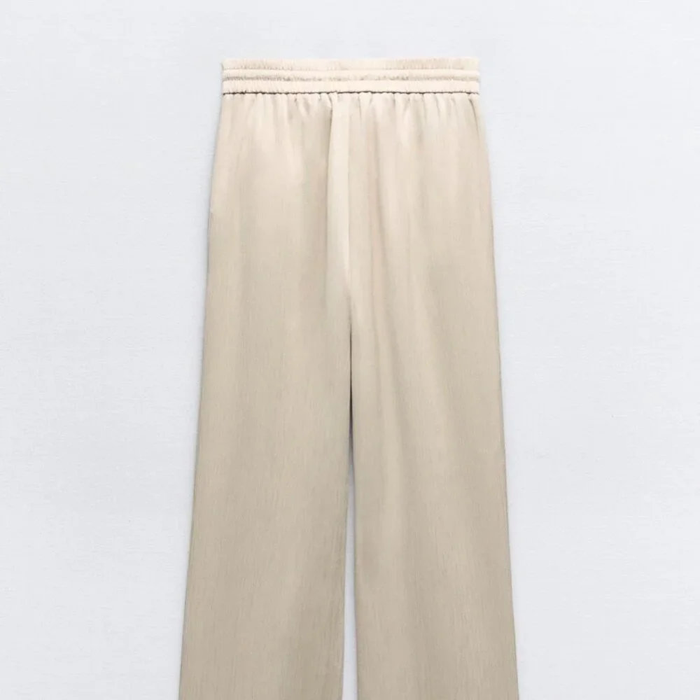 ZARA Women's Wrinkle Look Wide Leg Pants(Sand, US L/EUR L) - Picture 7 of 10